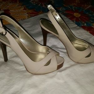 Guess Bone Stiletto Size 9